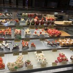 イチゴ屋けんちゃん&モントロー - 内観