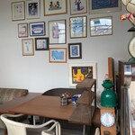 イチゴ屋けんちゃん&モントロー - 内観