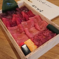 鮨 なんば 日比谷 - まぐろ尽くし