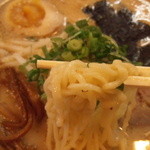 楽家 - ごまラーメン