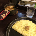 つぼやきカレー キートン - 