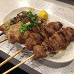 炭火焼き鳥 おれんち - 料理写真: