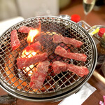 オカダ食品株式会社 - 特上ハラミで肉文字「ハラミ」