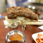 オカダ食品株式会社 - ハラミ with ご飯 リフト