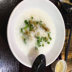 孫ちゃん上海焼き小籠包酒場 - 