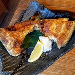 Izakaya Manzen - ハマチかま焼き　878円