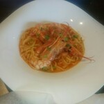 Osteria Gru - 料理写真:パスタ
赤エビのアラビアータ、リングイネ