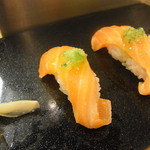 すし処 つま美 - サーモン