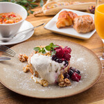 野菜がおいしいレストラン LONGING HOUSE - フレンチトースト（朝食）