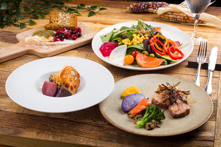 野菜がおいしいレストラン LONGING HOUSE - コース一例 メイン：肩ロースのロースト（ランチ）