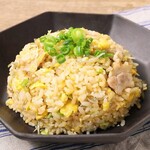 Green onion salted pork ribs fried rice