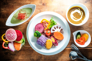 野菜がおいしいレストラン LONGING HOUSE - ベジカレー（ランチ）