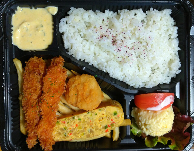 テイクアウト 子供用弁当はワンコイン500円 凵 P喜q By チィッカ Salao サラオ 京都市役所前 ビストロ 食べログ