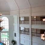 Hong Kong Disneyland Hotel - ホテル内
            2019/6 by みぃこのごはん日記