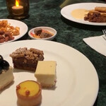 Hong Kong Disneyland Hotel - サンセットアワー
      2019/6 by みぃこのごはん日記