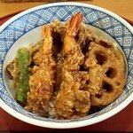 天ぷらふく西 禅と匠 - 海老と野菜天丼（上から）（2020.4）