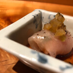 焼き鳥 とりら - 白肝昆布〆胸刺し巻き