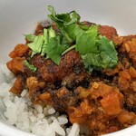 チリトマ ラーメン THANK - 辛いトマトラー油丼 (280円)