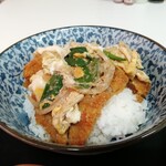 大平樂 - かつ丼のアップ！（2020年4月）