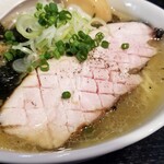 塩そば専門店 桑ばら - ハタハタの塩そば