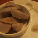 里芋のトリュフ塩