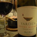 富士屋本店 ワインバー - ヤーデン・マウント・ハーモン(2011)赤[2,300円]