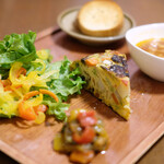 Honno Chotto - スペインオムレツと彩り野菜のランチプレート 1100円