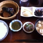 春草 - 【ランチ】イナダと揚げ茄子の煮付け 