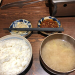 Yakiniku Ushikane - 