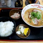 せせらぎ食堂 - 