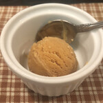 南欧田舎料理のお店タパス - デザート  キャラメルアイス