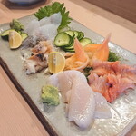 Kamakura Kohana Sushi - 貝刺し盛り