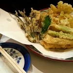 Akita - 山菜てんぷら