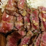 Gingushi Furenchi Naozu Kicchin - サーロインステーキ丼