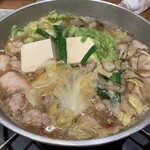 Hakata Motsunabe Yamaya - 博多もつ鍋 あごだし醤油、1490円×2