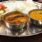 アーンドラ・ダイニング 銀座 - 日替わりのビンディーマサラとサンバルで全ベジにしてみました。¥850