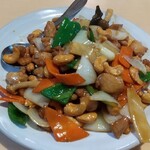 台湾料理 百味鮮 - 『 鶏肉とカシューナッツ炒め 』