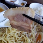 台湾料理 龍府 - 普通なチャーシュー