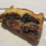 ラール・エ・ラ・マニエール - プルーンとレーズンのファーブルトン