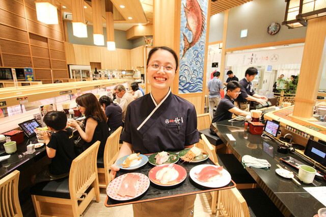 回し寿司 活 美登利 グランツリー武蔵小杉店 武蔵小杉 回転寿司 食べログ