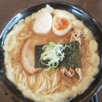 麺処田ぶし - 熟成醤油らーめん大盛＋味玉＋ニンニクサークル(2020年5月12日)