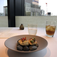 ベージュ アラン・デュカス 東京 - 