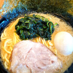 横浜家系ラーメン 中野家 - 味玉ラーメン