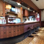 レストラン・エスカルゴ - 店内