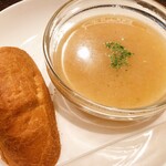 La Cornice - セットのスープとフォカッチャ