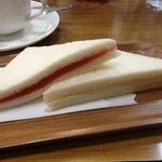 カリーナ - ピーナッツ＆ジャム