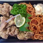 ウオカネ - 「唐揚げ弁当」@530(税込)