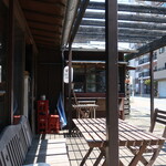 炭火焼酒場 ピカピカ - テラス席