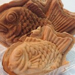 阿蘇のたいやき 山から鯛が釣れる - 雄鯛と雌鯛