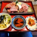 炭火焼肉 久 - 上久ランチ1880円(税別)